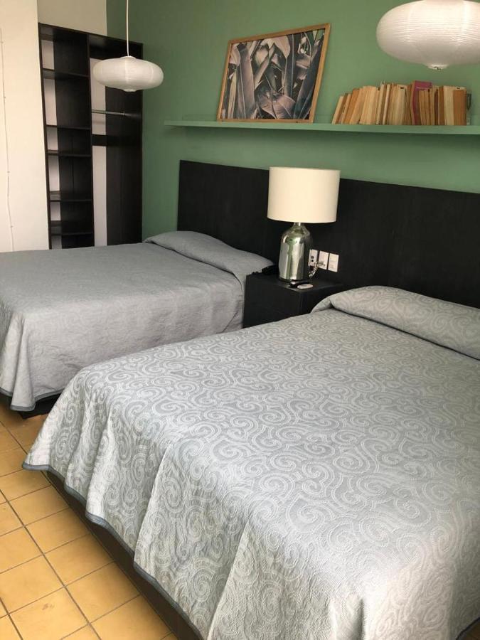 Meson San Felipe Aparthotel Guadalajara Ngoại thất bức ảnh